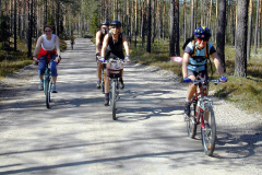 Klatring i Maliskjæra på Finnskogen. Sykkel på Finnskogen FOTO: MORTEN HOLT